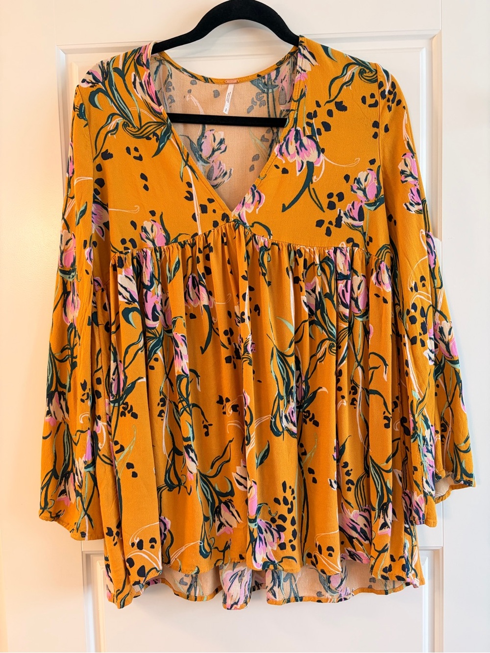 Free People - Floral V-Neck Blouse - Mustard